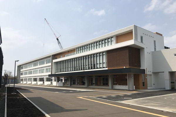 鶴田町立鶴田小学校